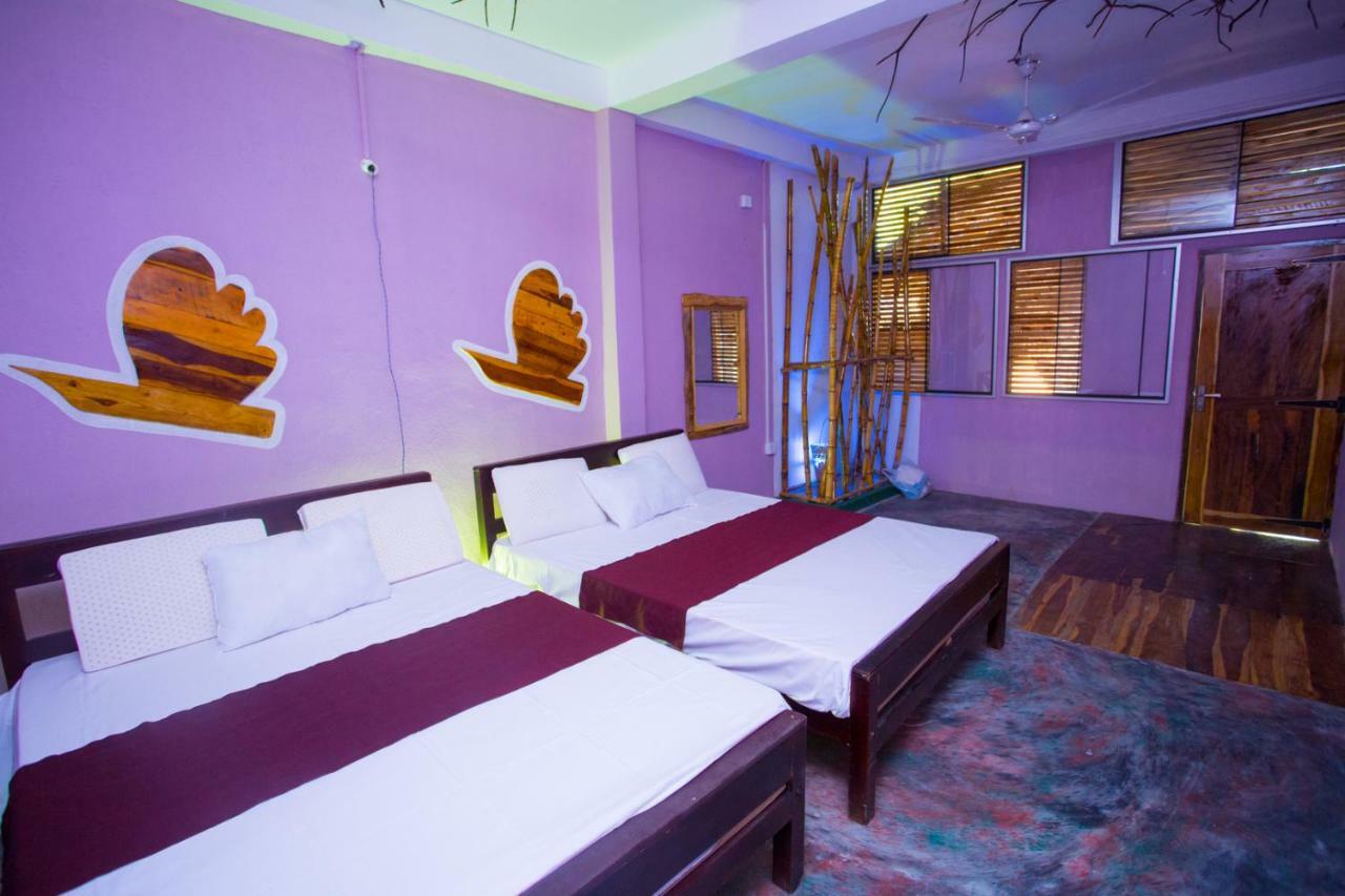 Neem Garden Guest House Batticaloa Room photo